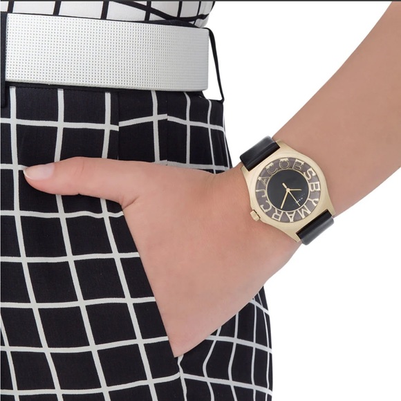 Marc By Marc Jacobs Henry Skeleton Black Dial MBM1246 Womens Watch - Picture 3 of 16